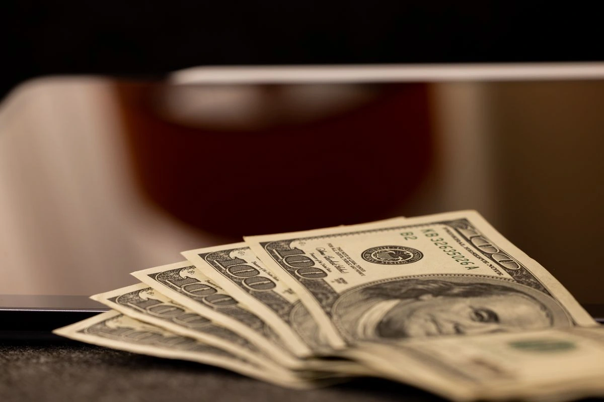 Cash payment for monthly utility bills
